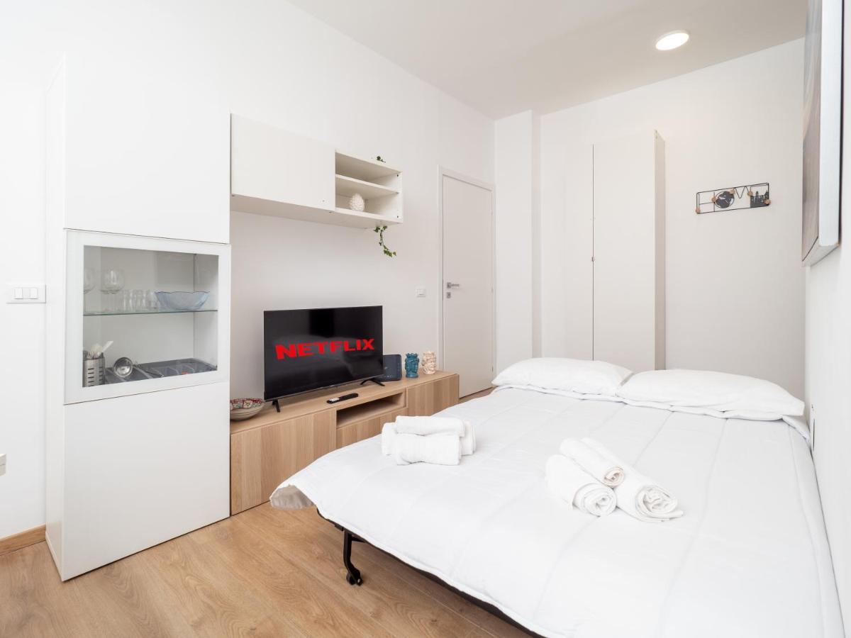Rio'S Apartment Милан Экстерьер фото